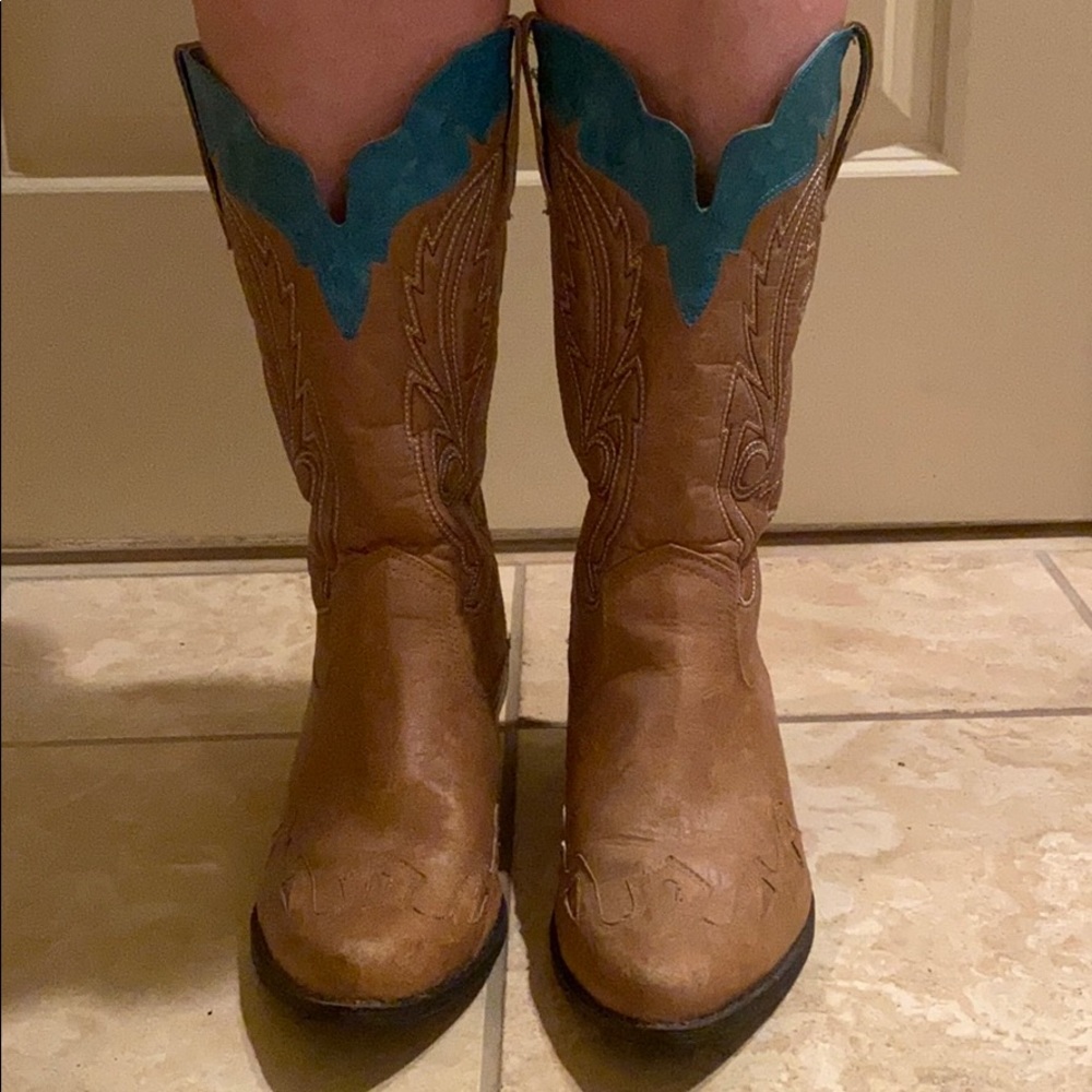 Coconuts boots